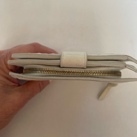 BOTTEGA VENETA WHITE WALLET - Picture 3 of 12